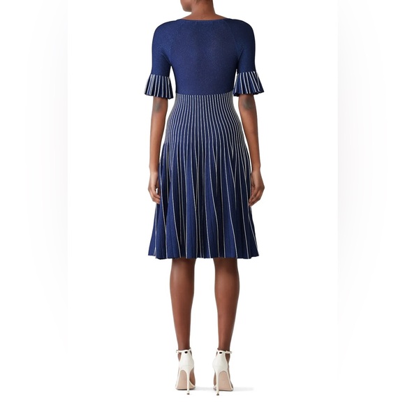 JOHNATHAN SIMKHAI dress
Jonathan Simkhai • M blue - Picture 1 of 4
